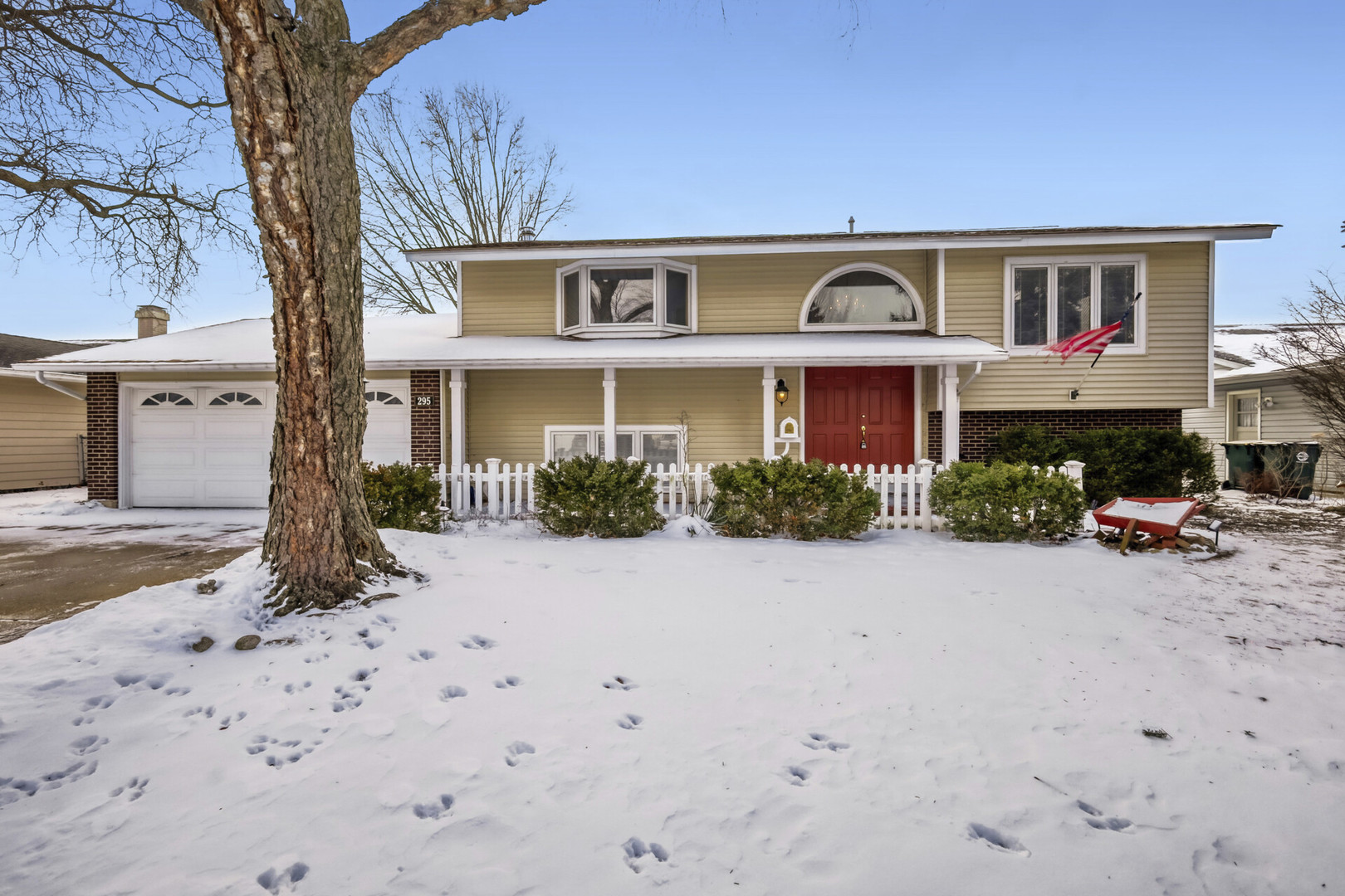 295 Brighton Road, Elk Grove Village, IL 60007