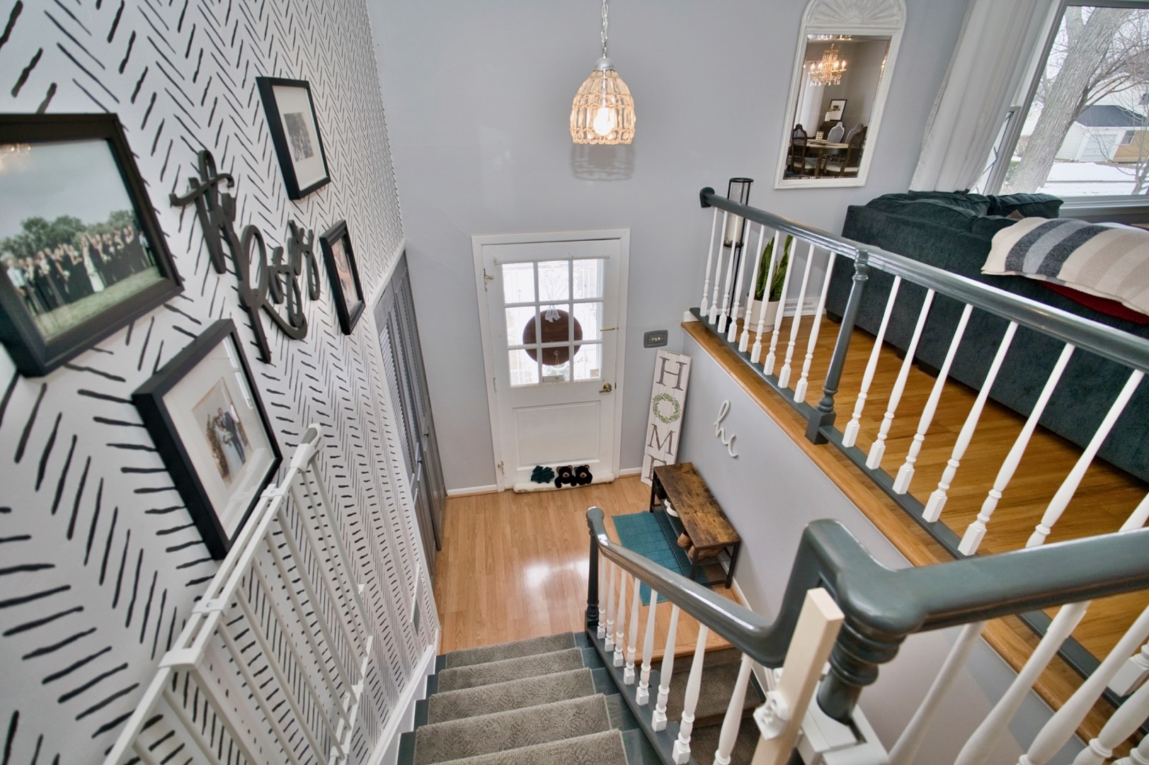 1117 E Pratt Drive, Palatine, IL 60074