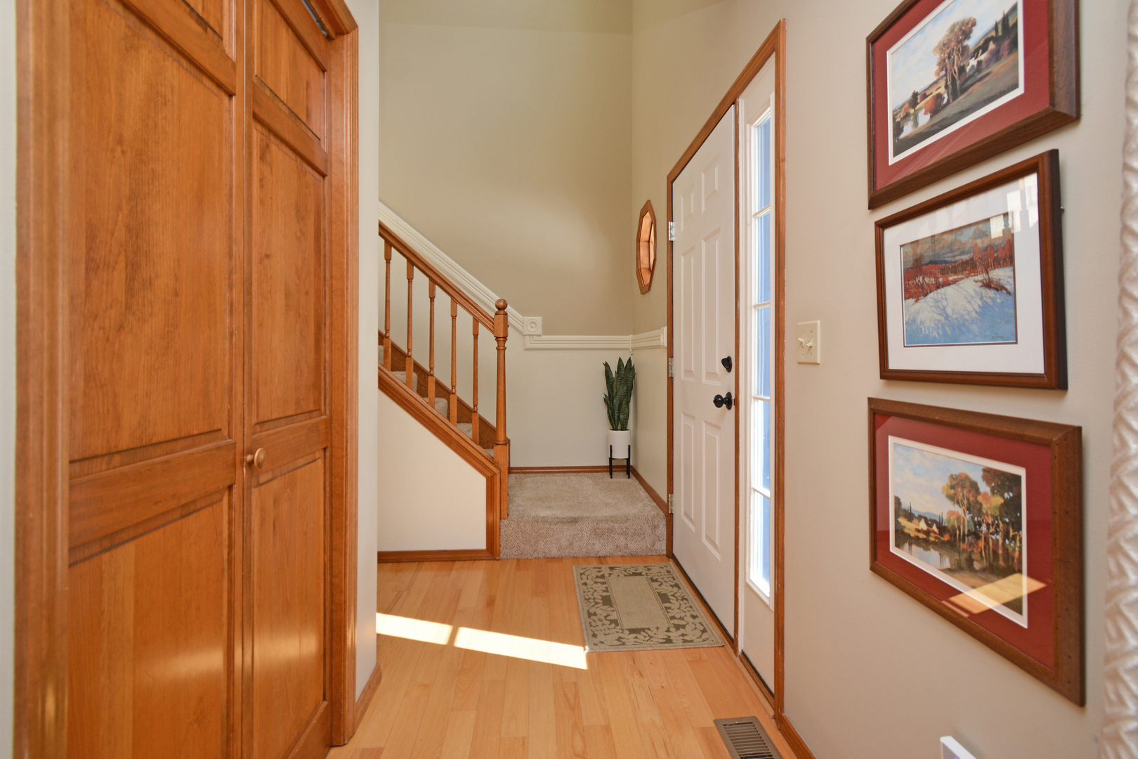 10 Cameron Court, Bloomington, IL 61704