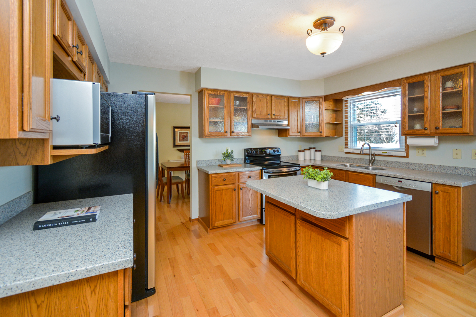 10 Cameron Court, Bloomington, IL 61704