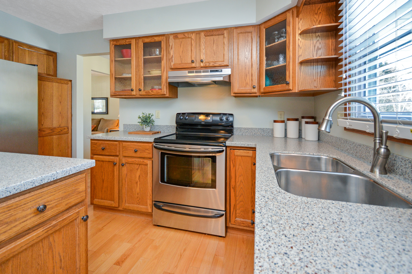 10 Cameron Court, Bloomington, IL 61704