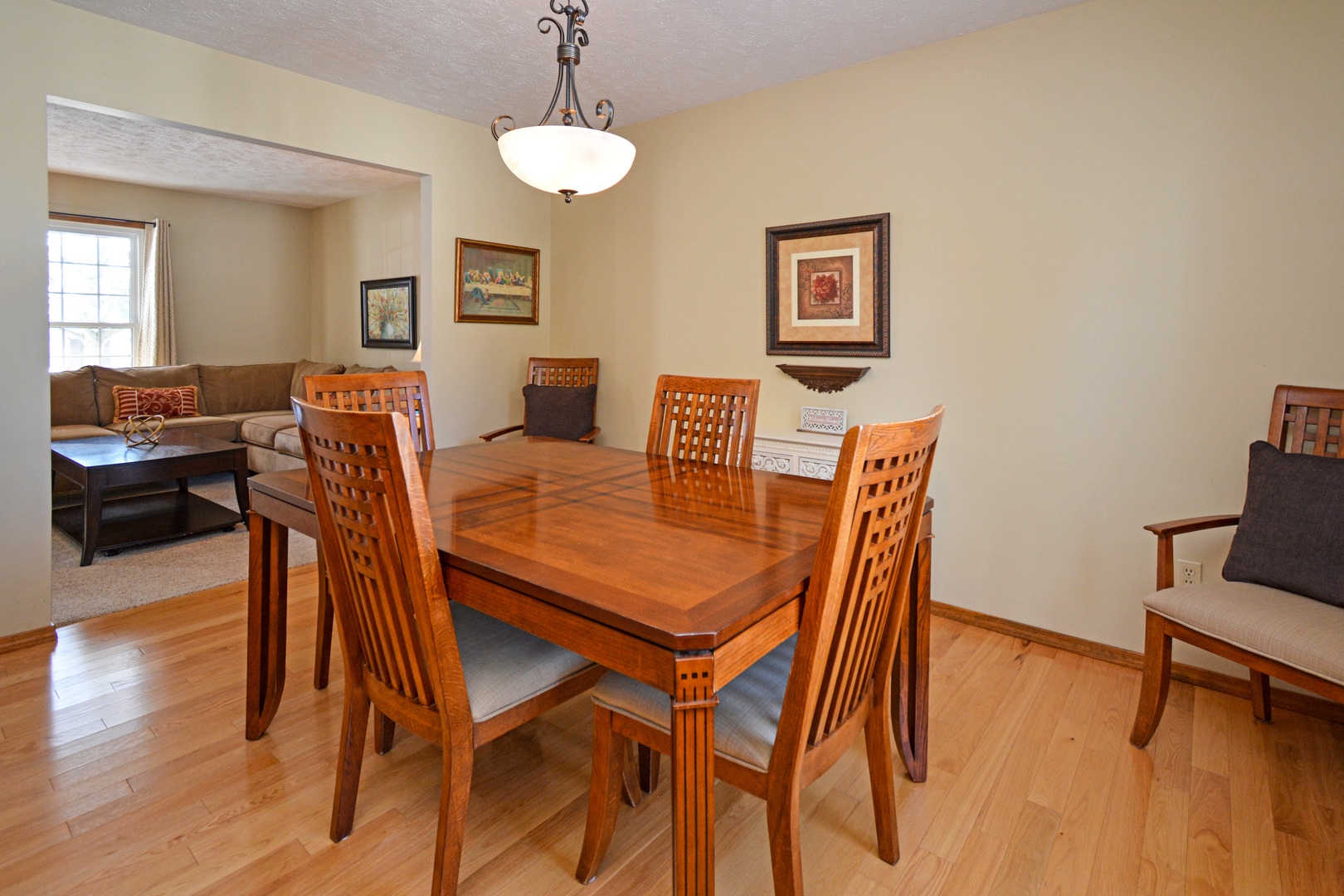 10 Cameron Court, Bloomington, IL 61704