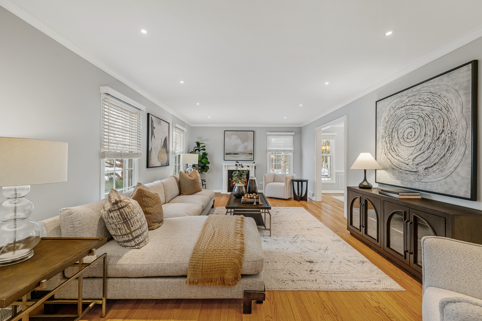 41 Canterbury Road, Lincolnshire, IL 60069