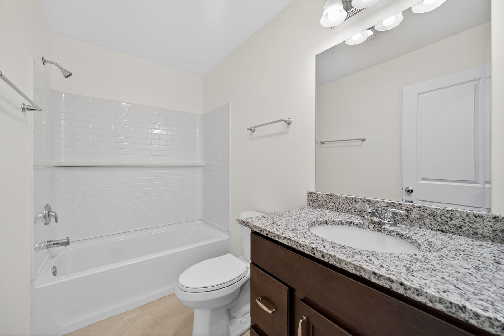 533 Watercress Drive, Aurora, IL 60504