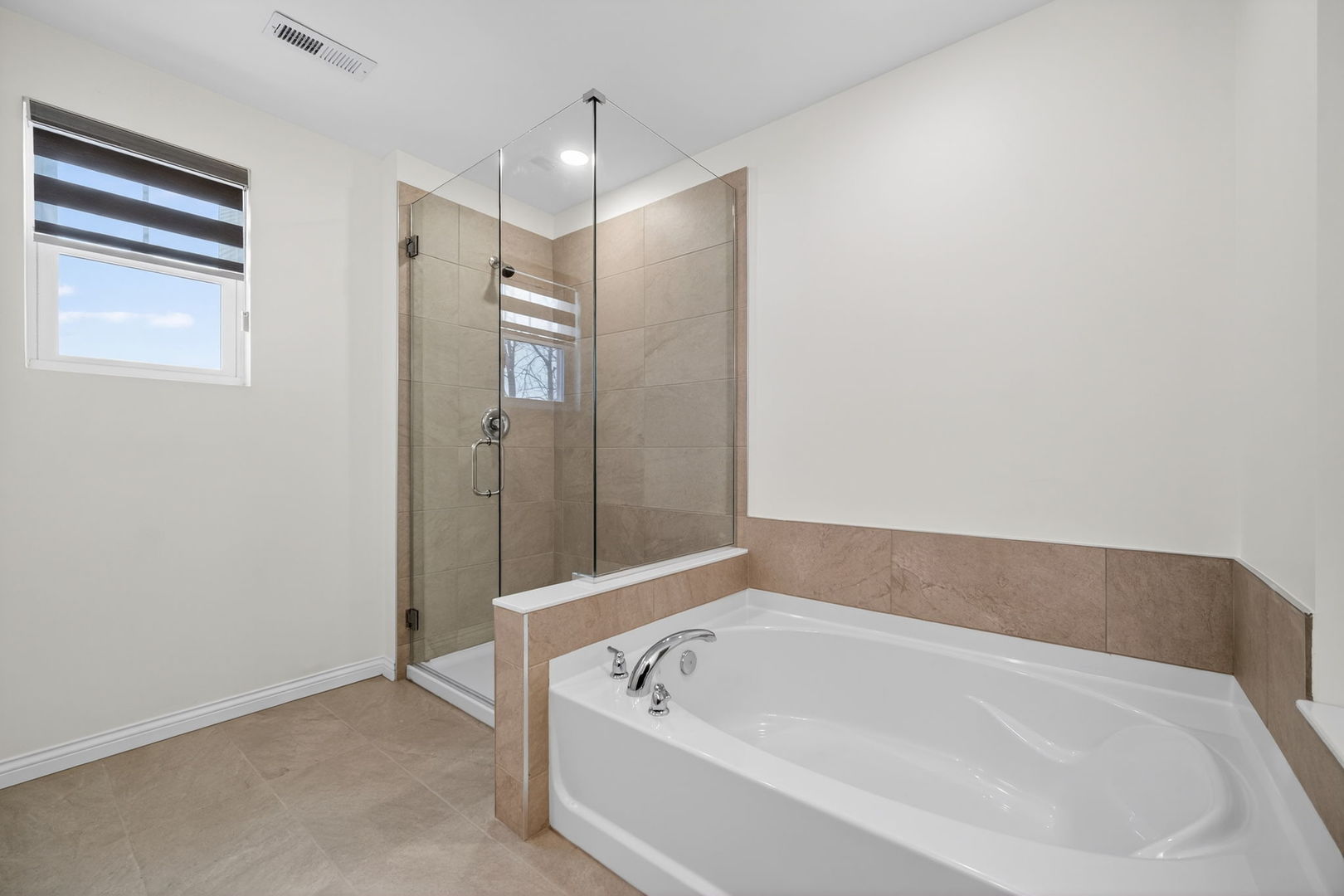 533 Watercress Drive, Aurora, IL 60504