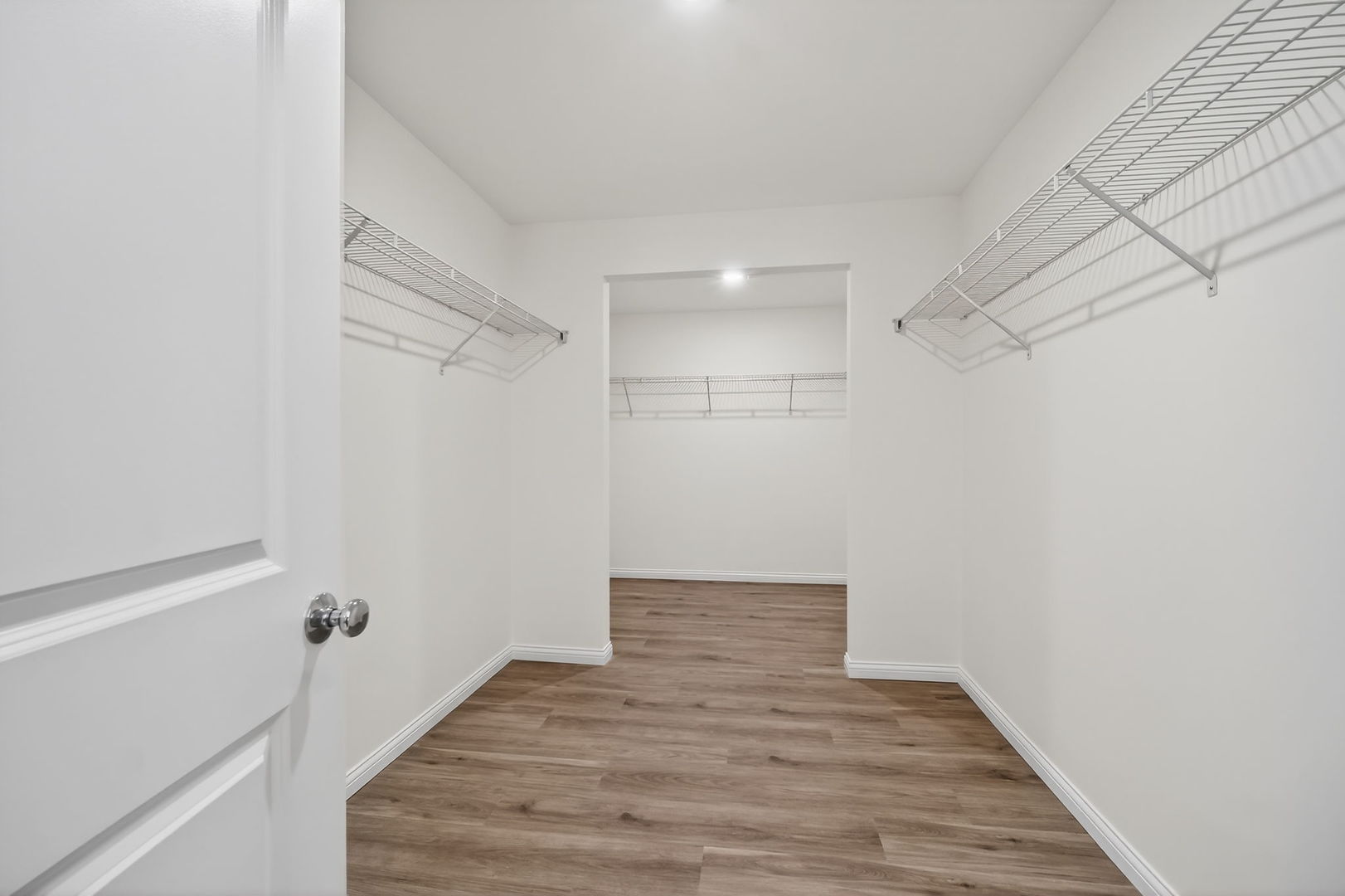 533 Watercress Drive, Aurora, IL 60504