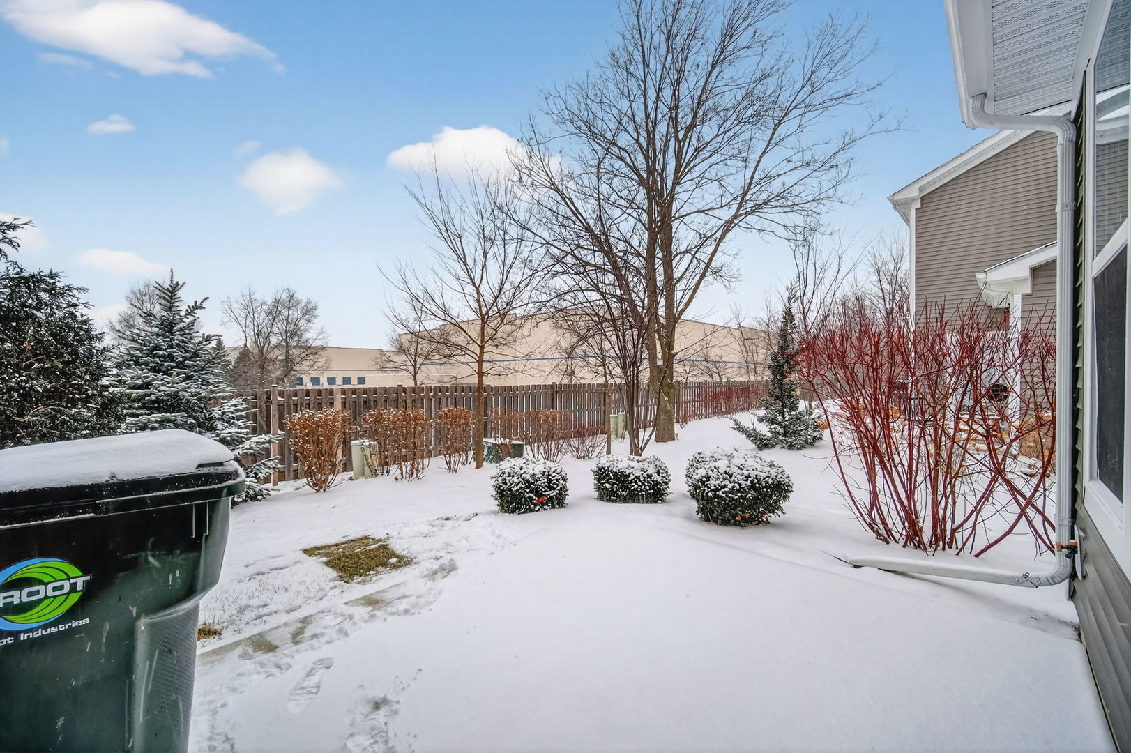 533 Watercress Drive, Aurora, IL 60504