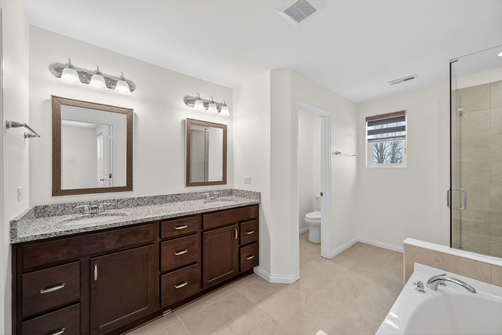 533 Watercress Drive, Aurora, IL 60504