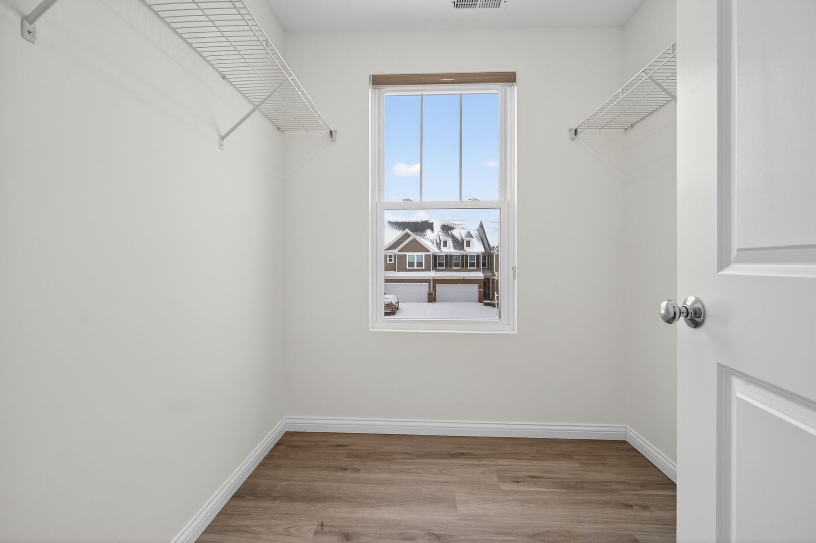 533 Watercress Drive, Aurora, IL 60504