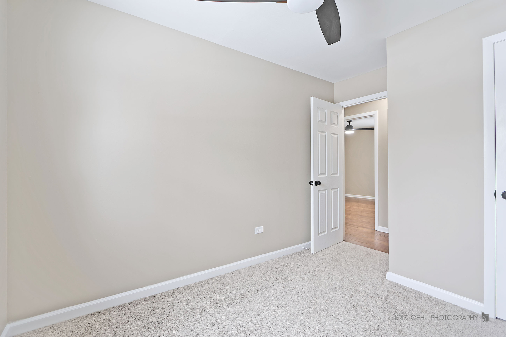 1070 Belle Plaine Avenue, Gurnee, IL 60031