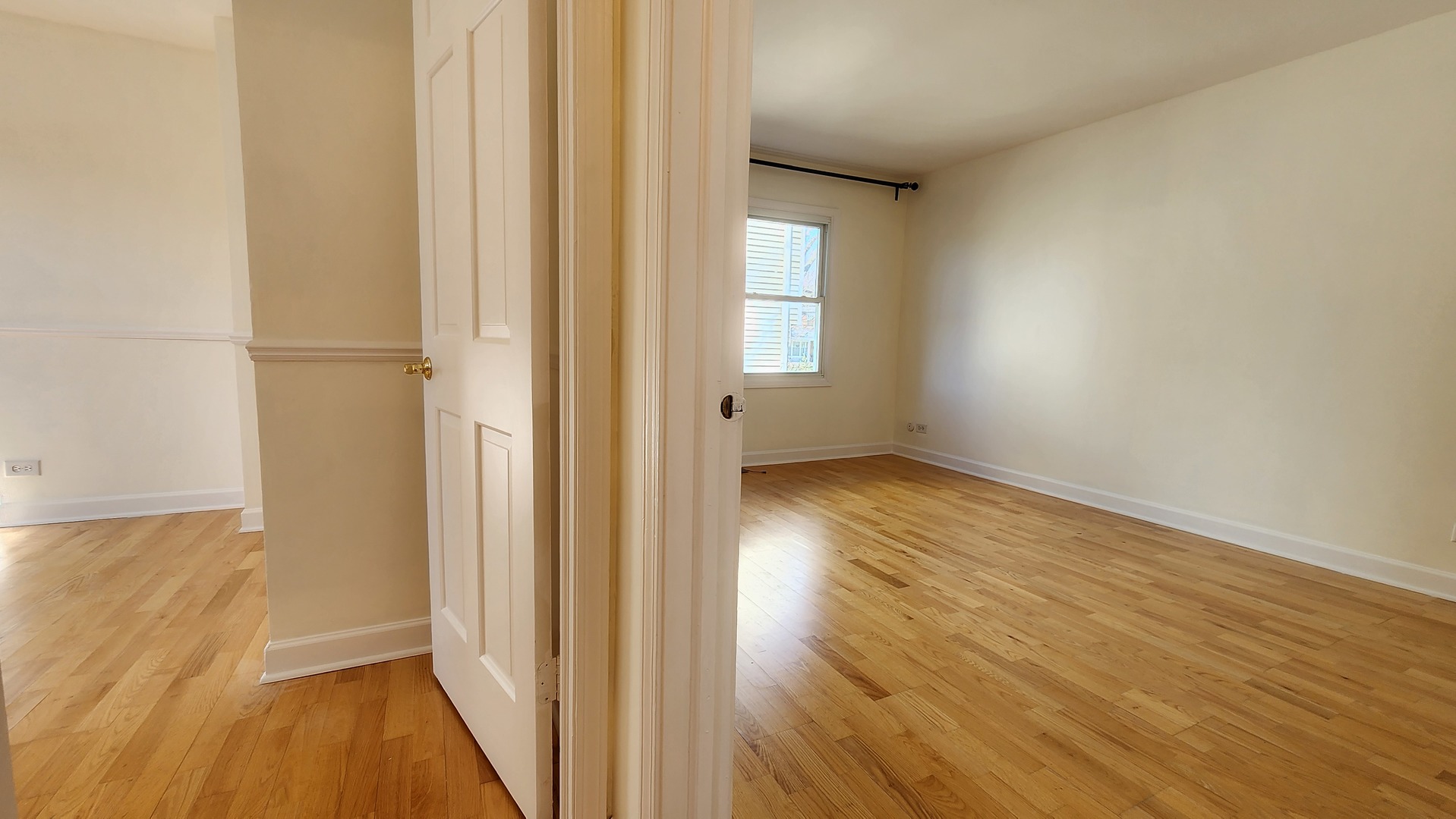 5 Castlegate Court, Vernon Hills, IL 60061