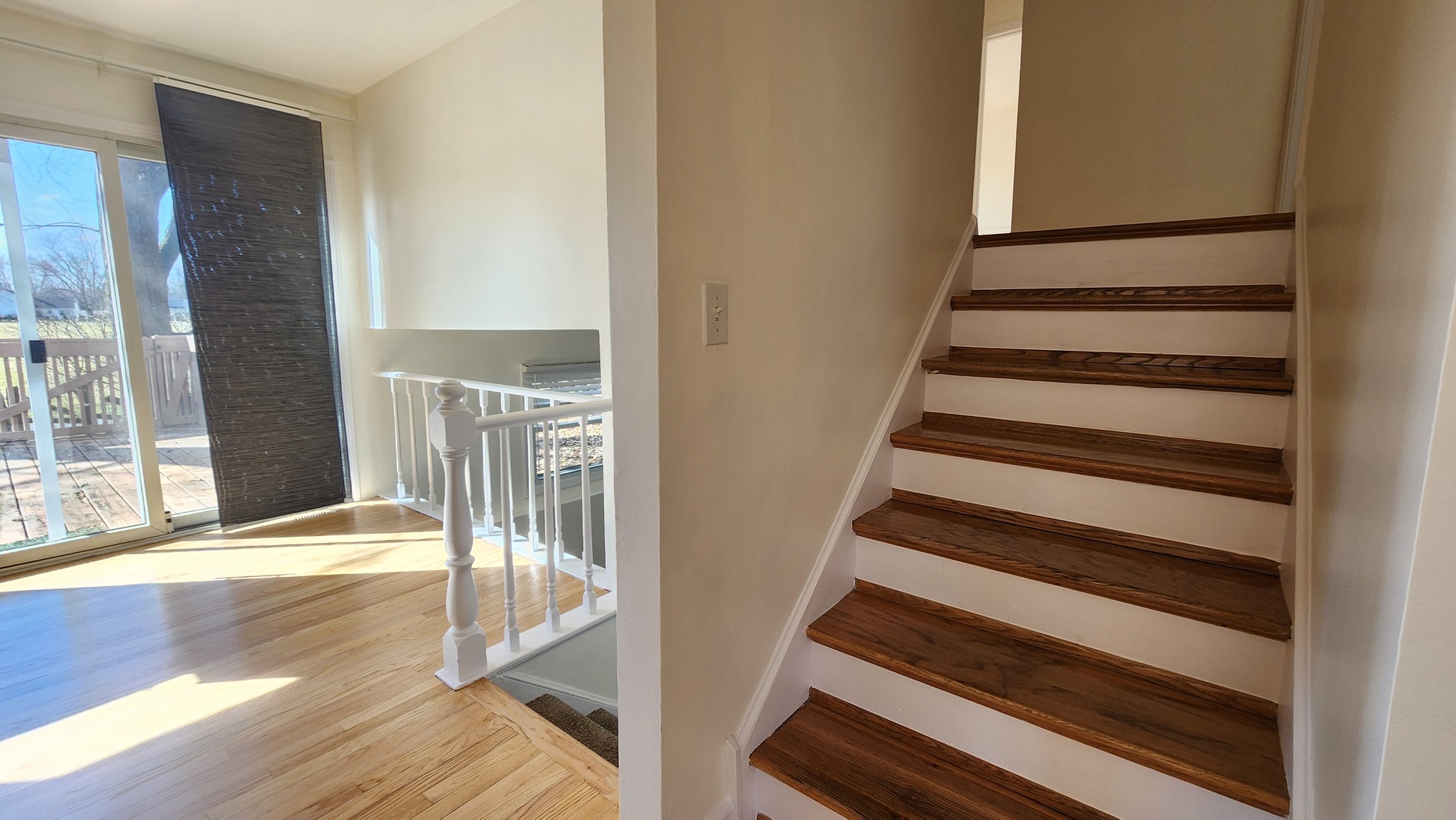 5 Castlegate Court, Vernon Hills, IL 60061