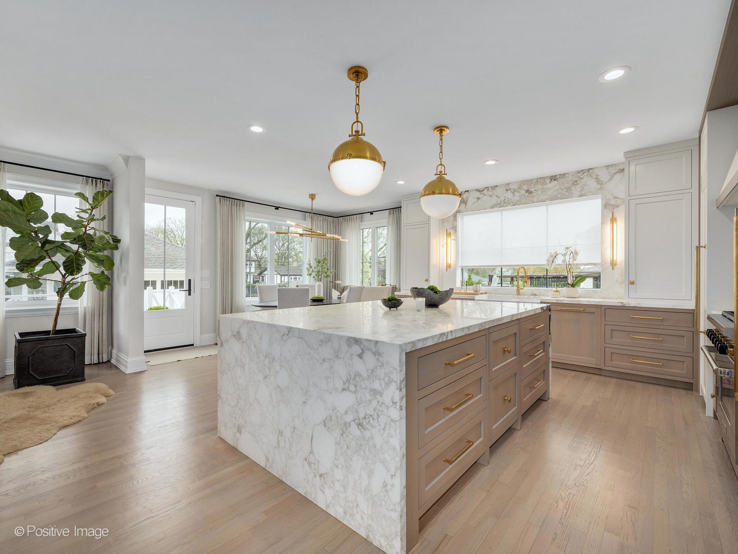 5425 Central Avenue, Western Springs, IL 60558