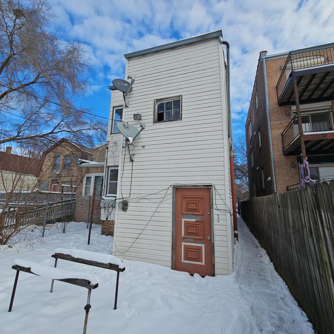 6936 S Dorchester Avenue, Chicago, IL 60637