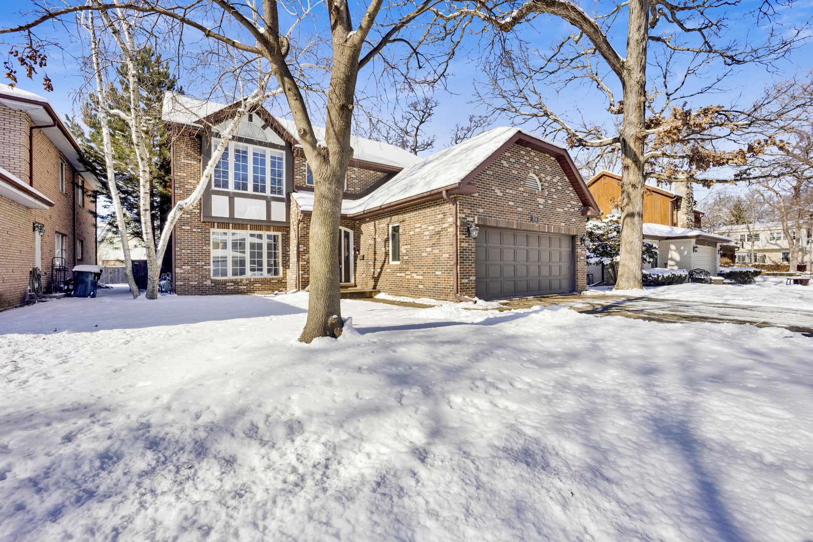 316 S Redfield Court, Park Ridge, IL 60068