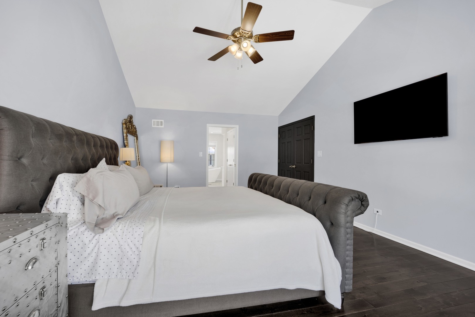 316 S Redfield Court, Park Ridge, IL 60068