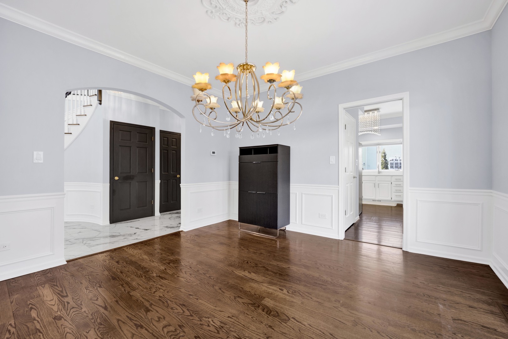 316 S Redfield Court, Park Ridge, IL 60068