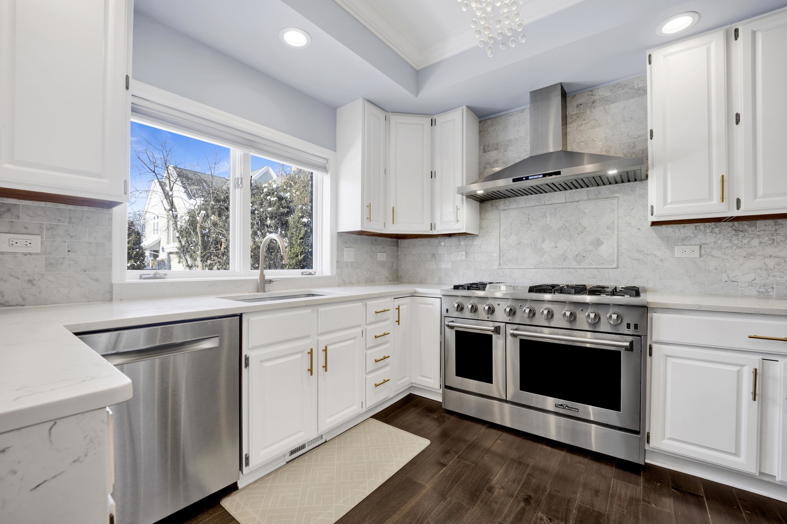 316 S Redfield Court, Park Ridge, IL 60068