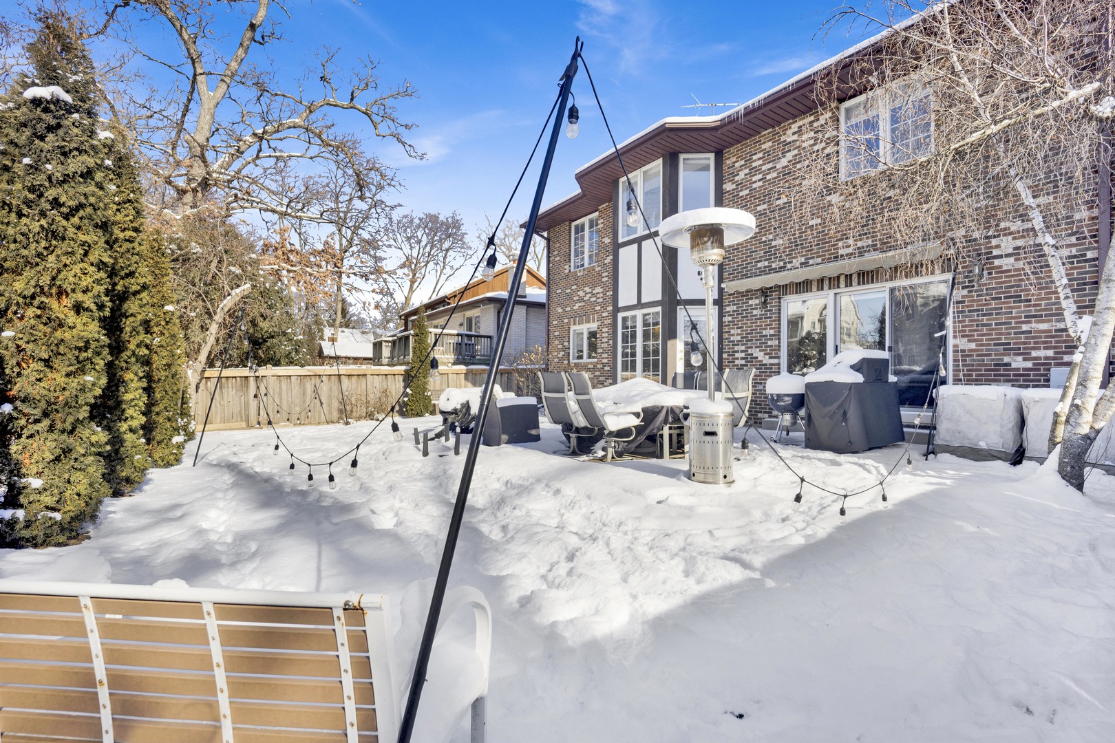 316 S Redfield Court, Park Ridge, IL 60068