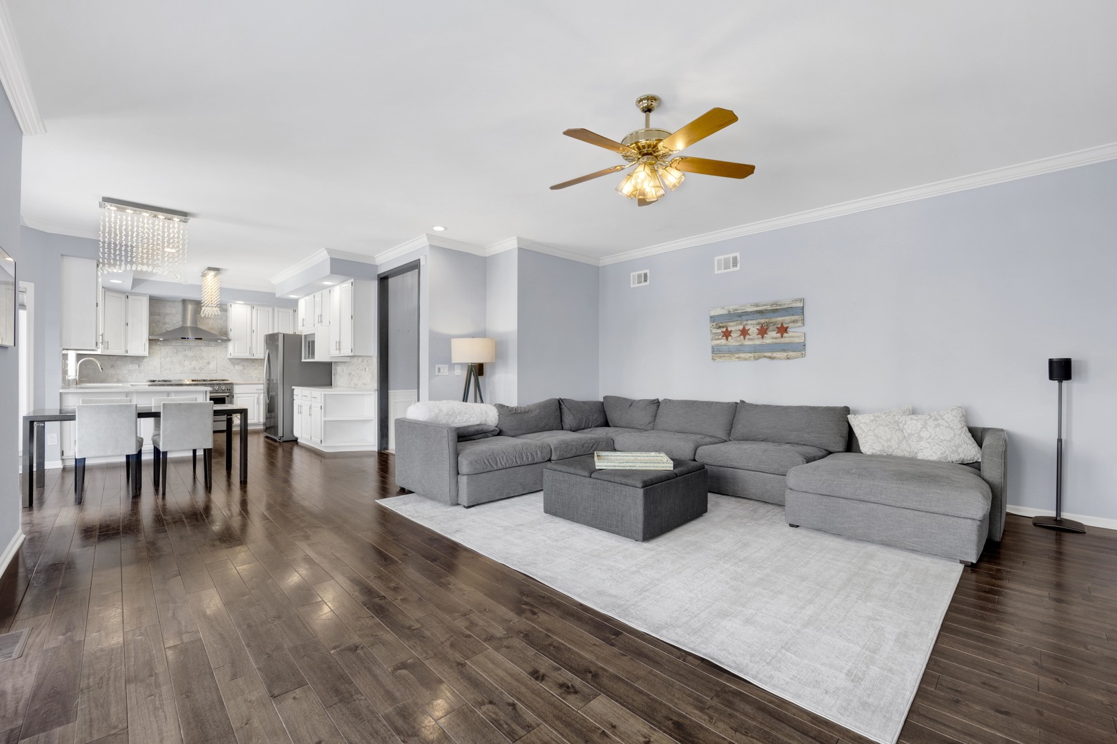 316 S Redfield Court, Park Ridge, IL 60068