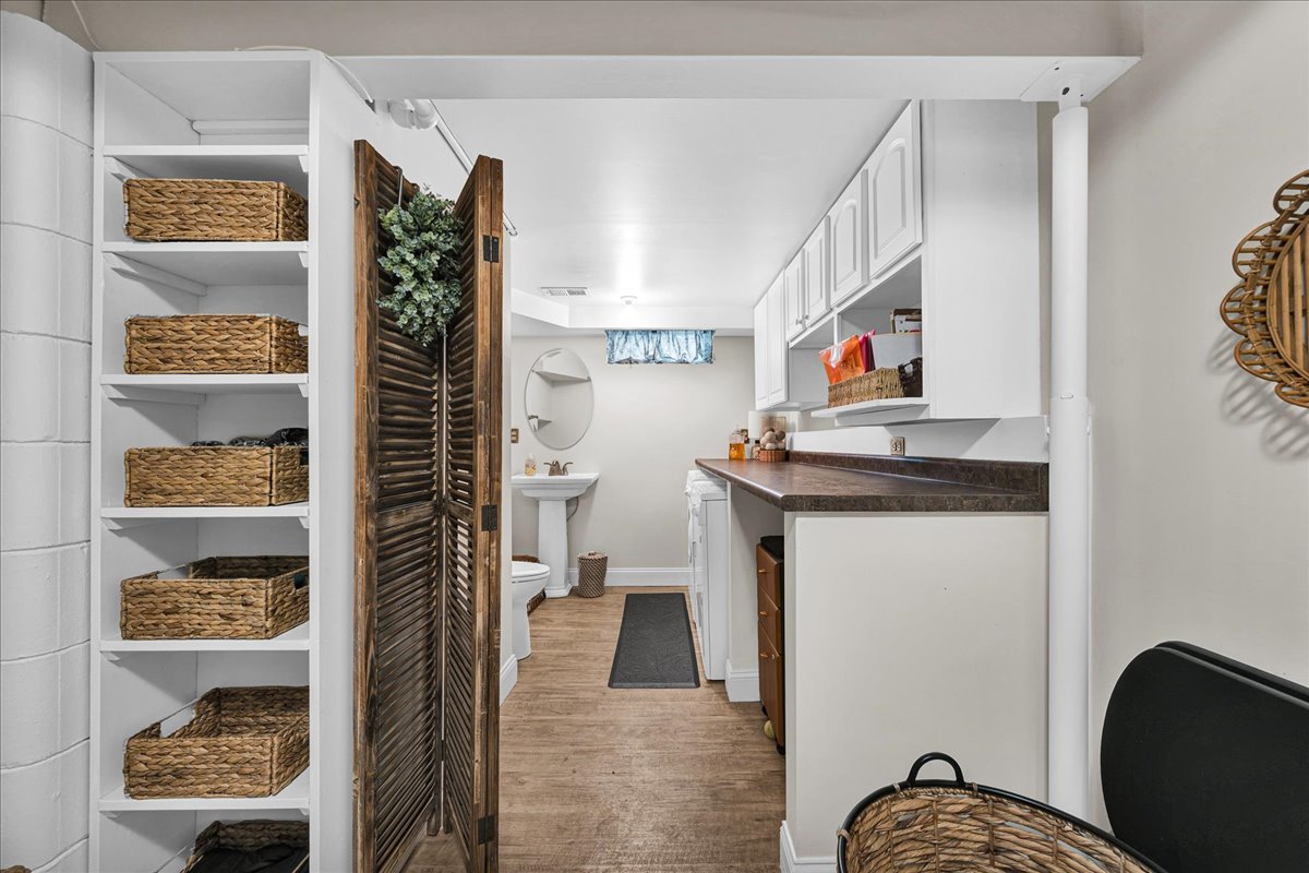 9 Ethell Parkway, Bloomington, IL 61701