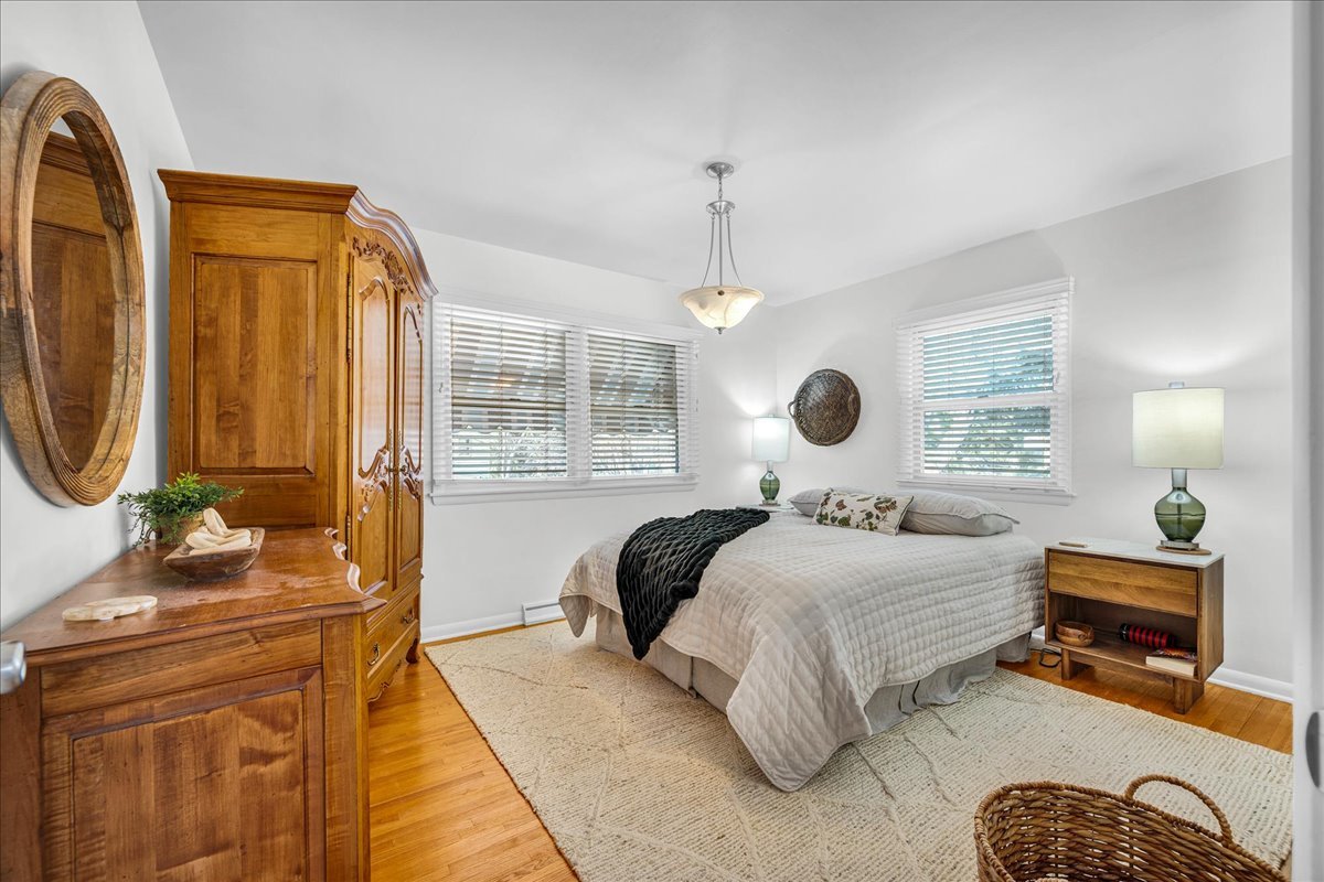 9 Ethell Parkway, Bloomington, IL 61701