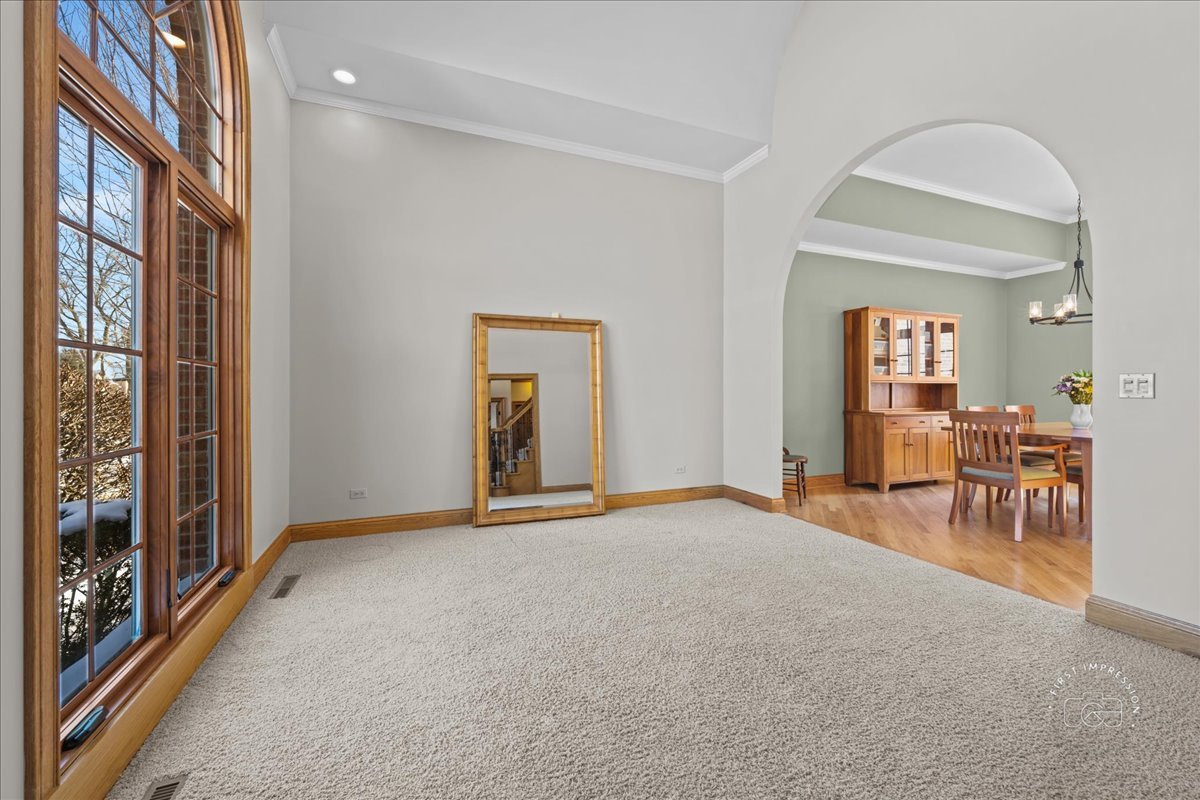 7N224 Whispering Trail, St. Charles, IL 60175