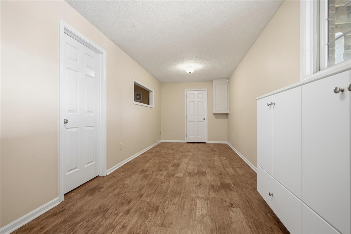 11 Spruce Court, Bloomington, IL 61704