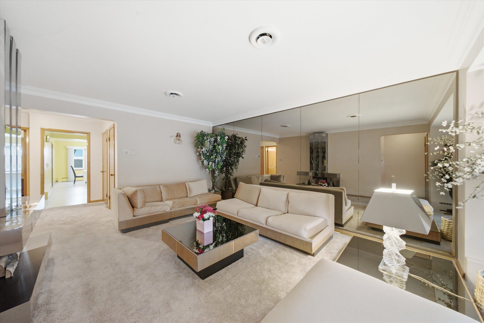 4559 S California Avenue, Chicago, IL 60632