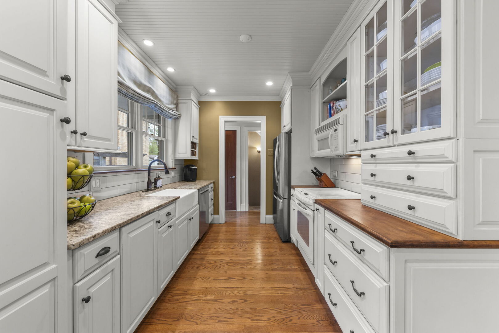 388 Hill Avenue, Glen Ellyn, IL 60137