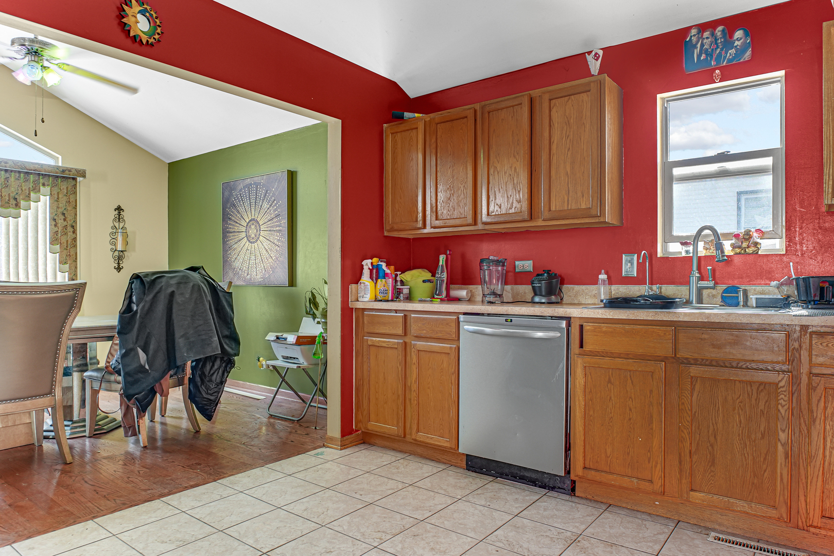 14328 S Division Street, Posen, IL 60469