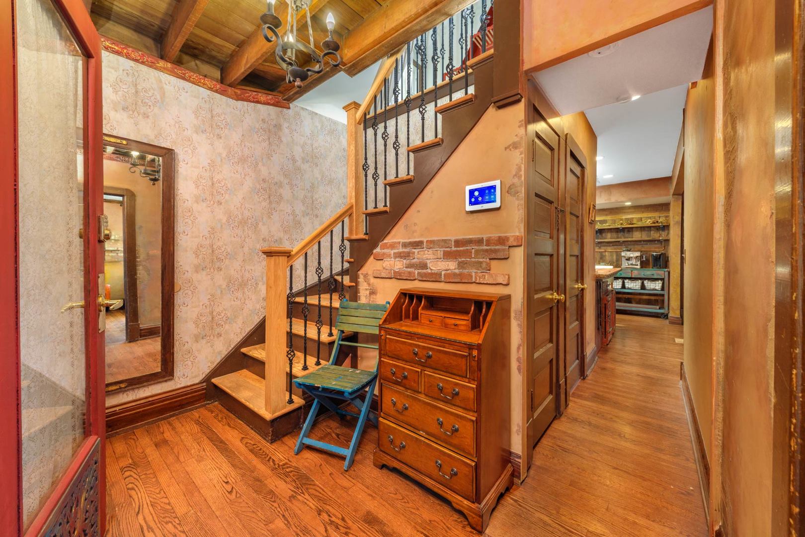 440 Elgin Avenue, Forest Park, IL 60130