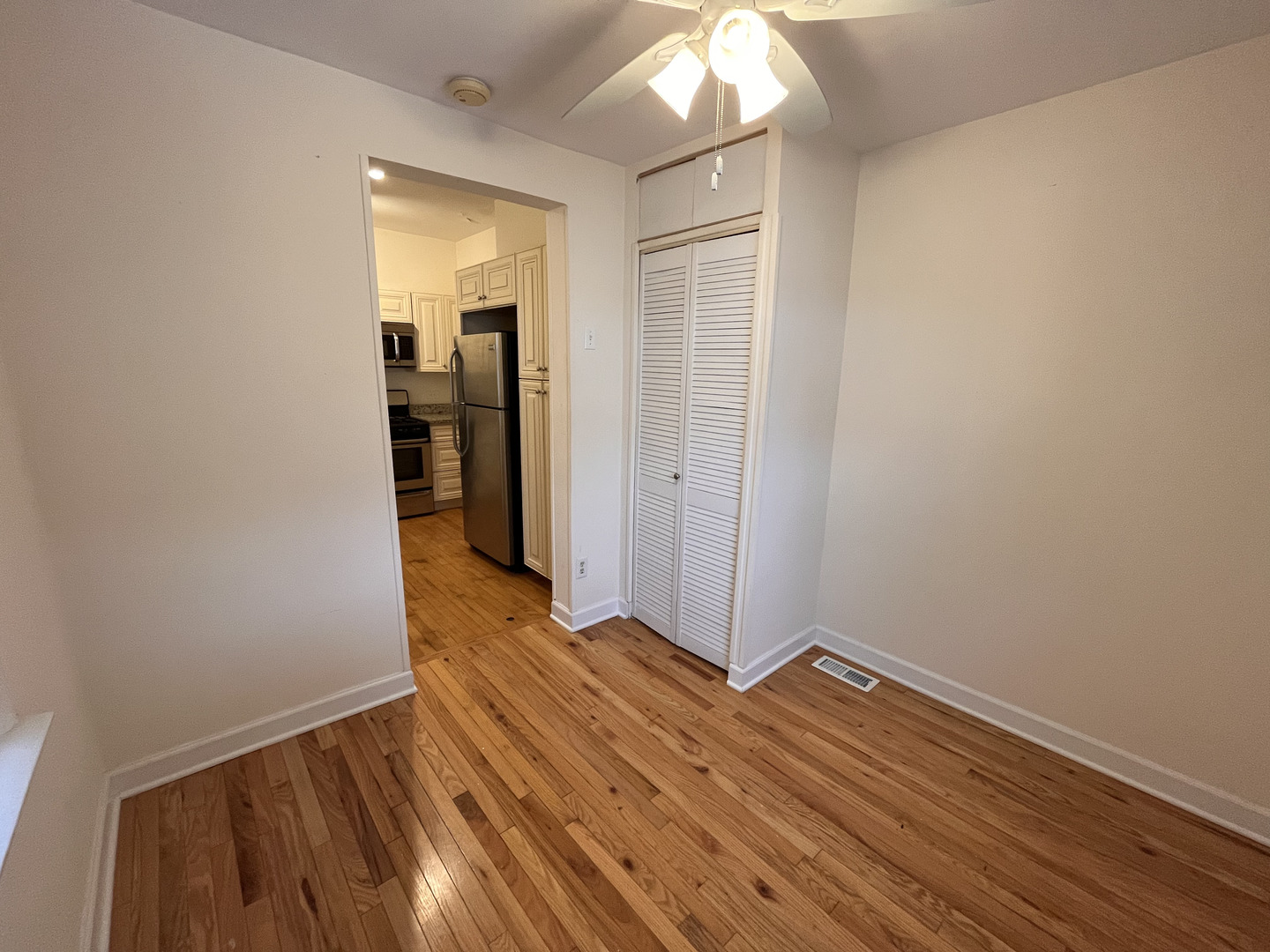 5419 N Ravenswood Avenue #1, Chicago, IL 60640