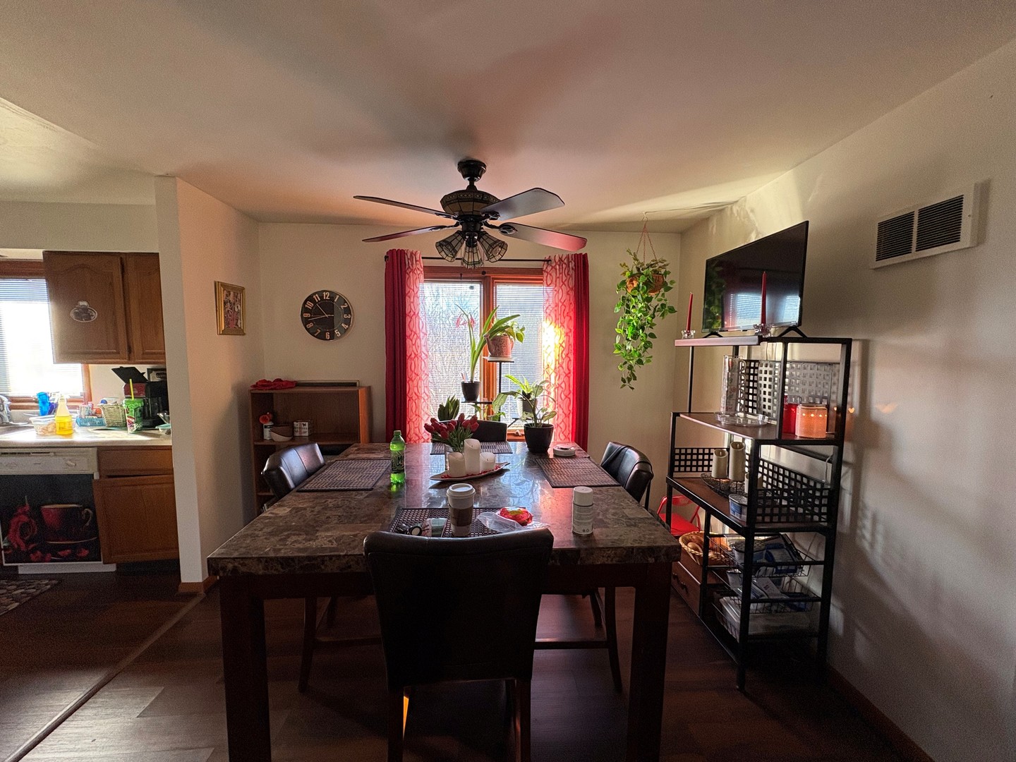 700 S McAree Road, Waukegan, IL 60085