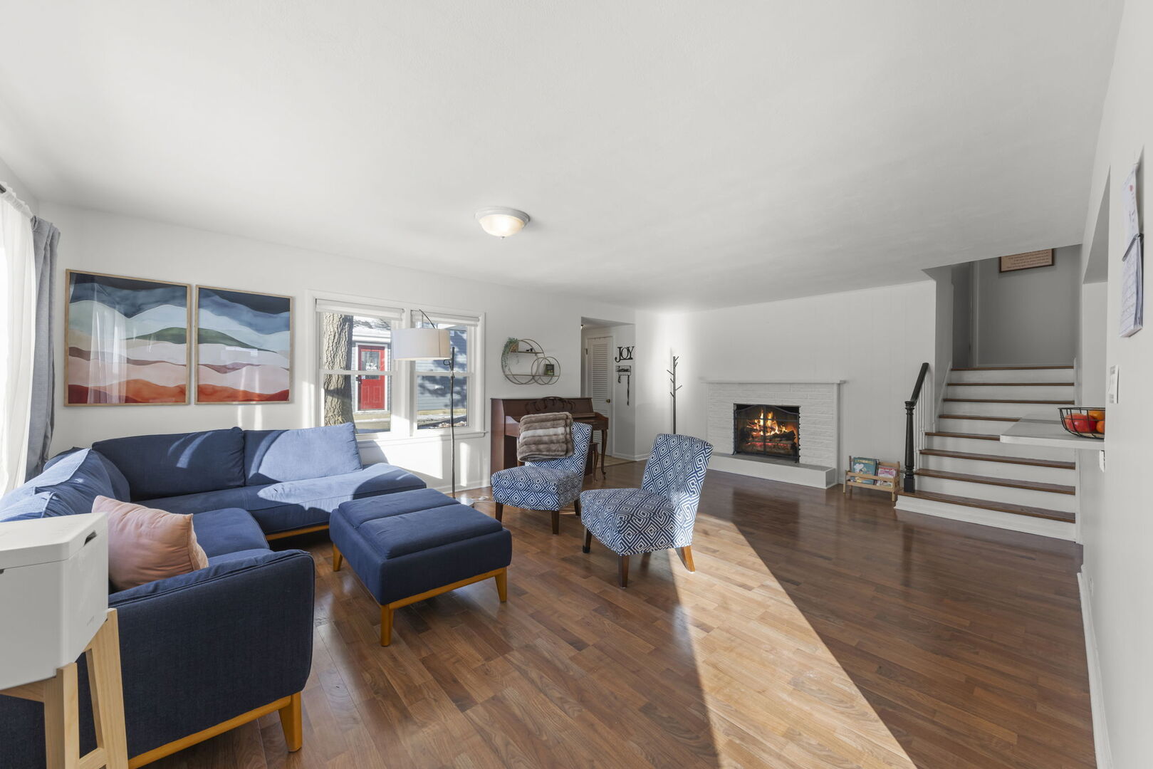 425 Wakeman Avenue, Wheaton, IL 60187