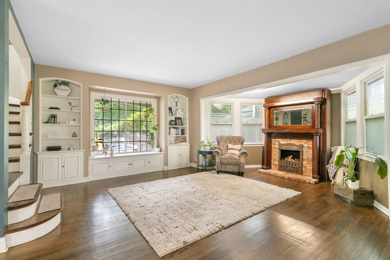 11345 S BELL Avenue, Chicago, IL 60643