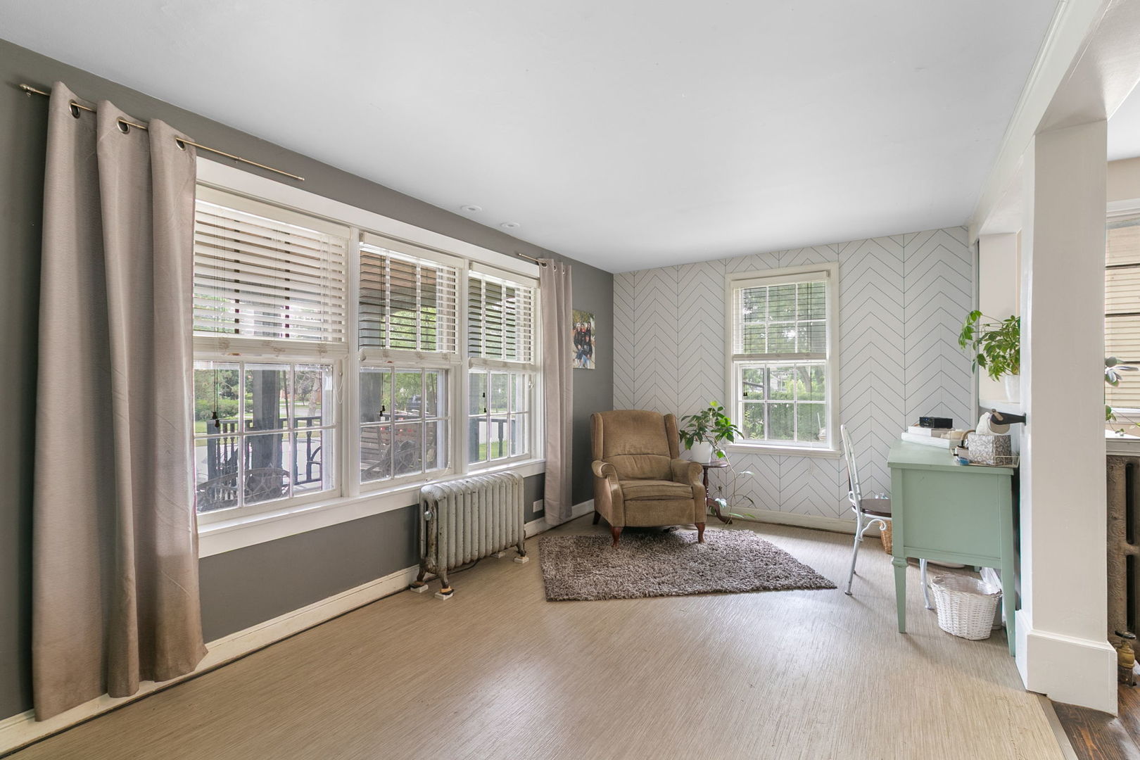 11345 S BELL Avenue, Chicago, IL 60643