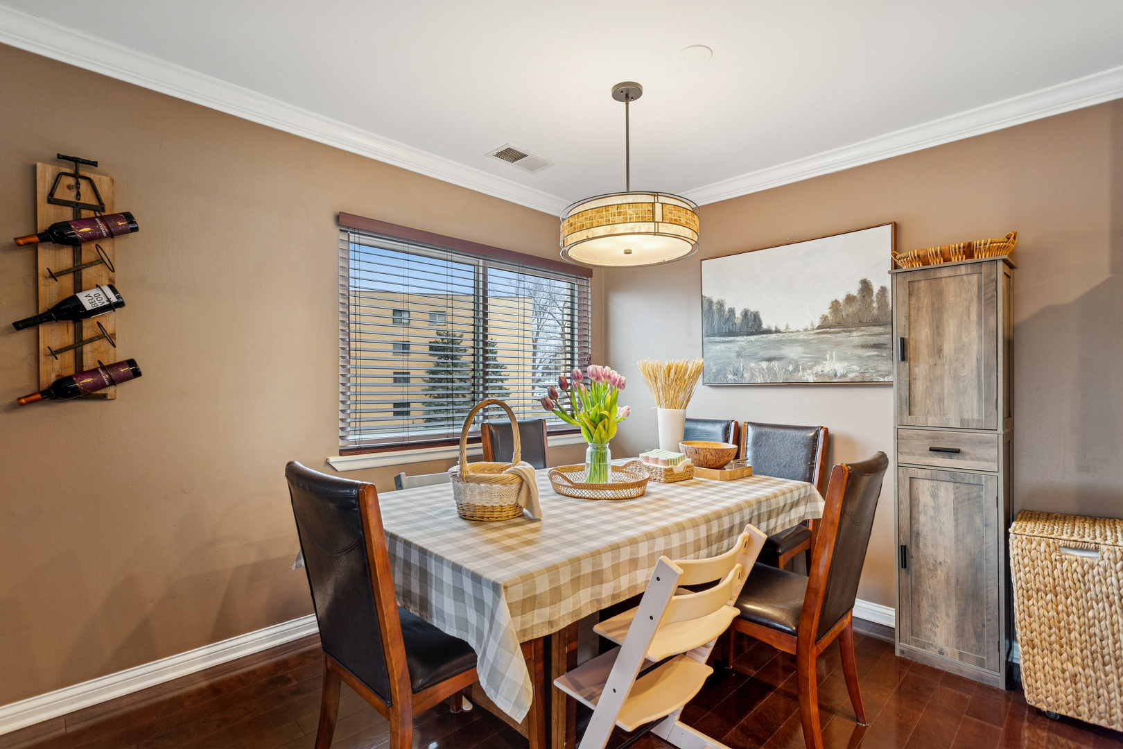 6700 S Brainard Avenue #225, Countryside, IL 60525