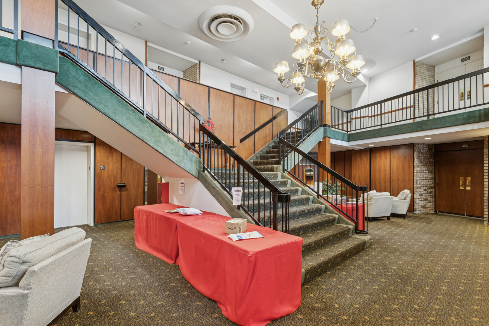 6700 S Brainard Avenue #225, Countryside, IL 60525