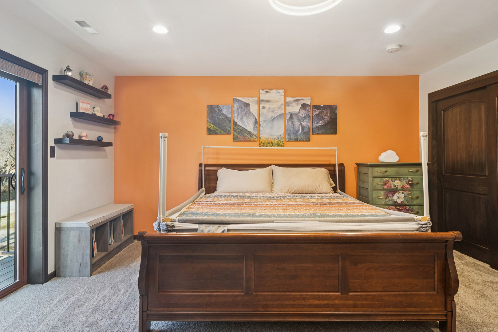 9510 Martin Drive, Spring Grove, IL 60081