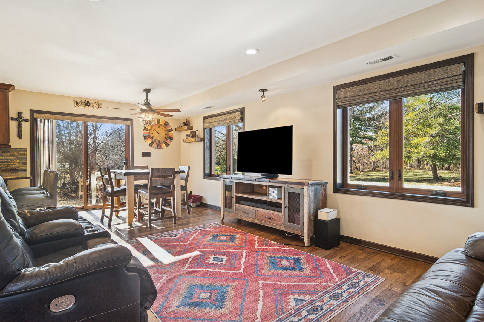 9510 Martin Drive, Spring Grove, IL 60081