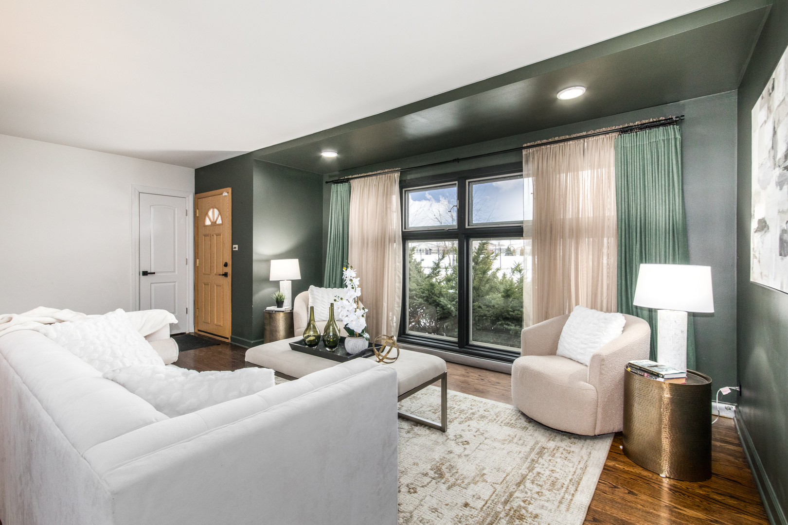 5628 N Redwood Drive, Norwood Park, IL 60631