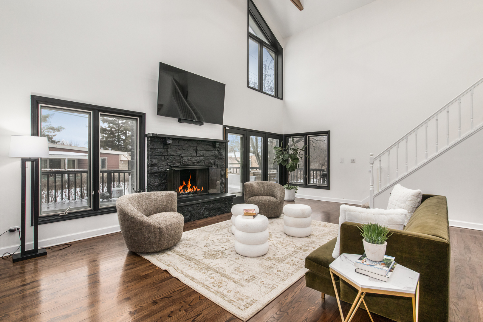 5628 N Redwood Drive, Norwood Park, IL 60631