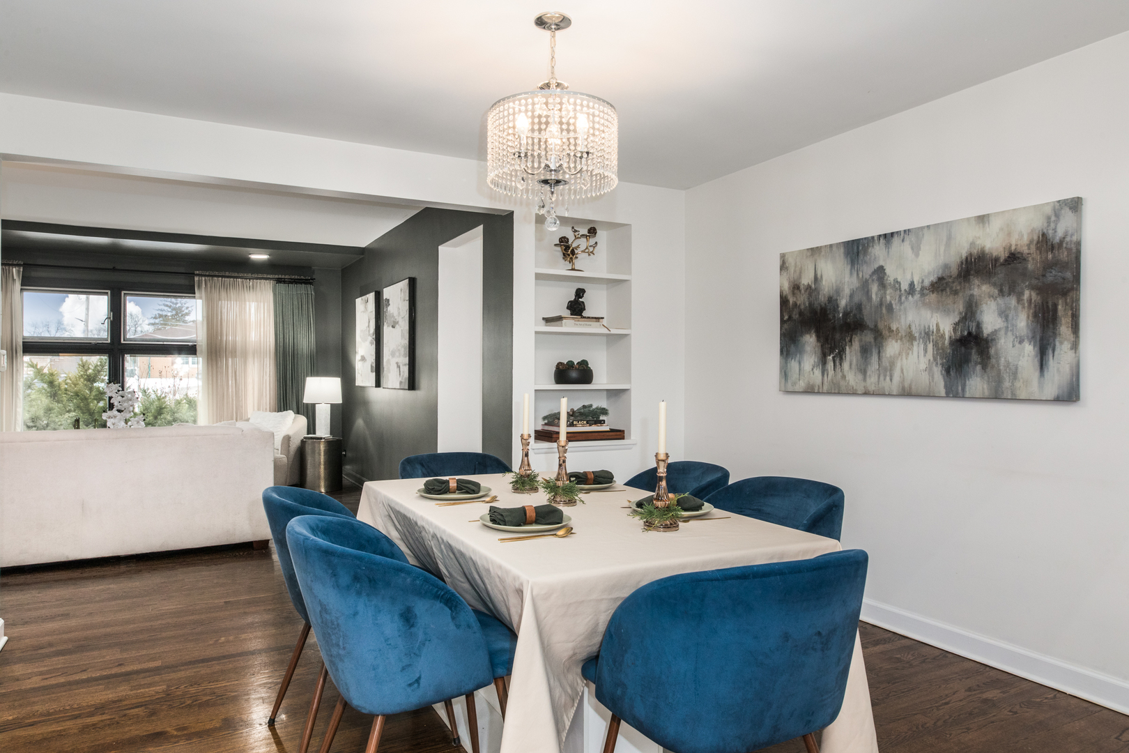 5628 N Redwood Drive, Norwood Park, IL 60631