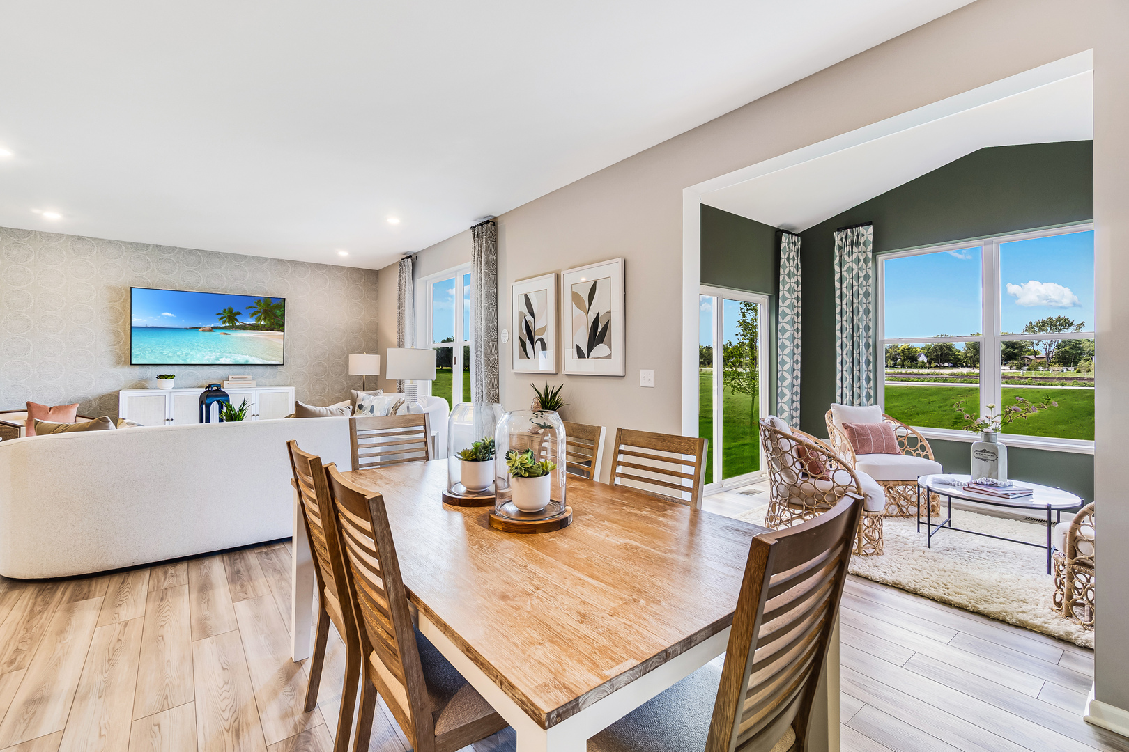 3908 Riverwoods Drive, Woodstock, IL 60098