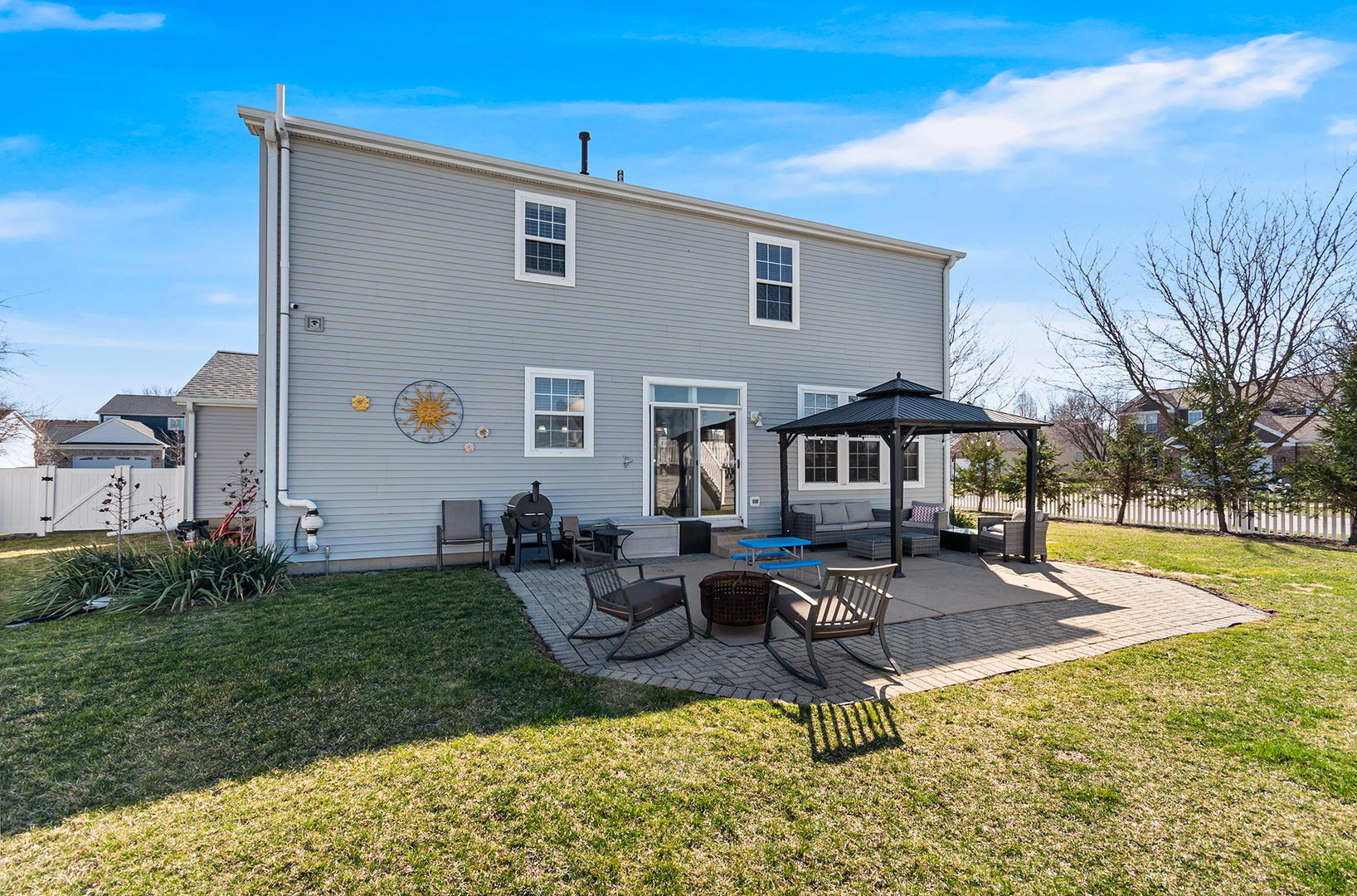 311 Austin Drive, Shorewood, IL 60404