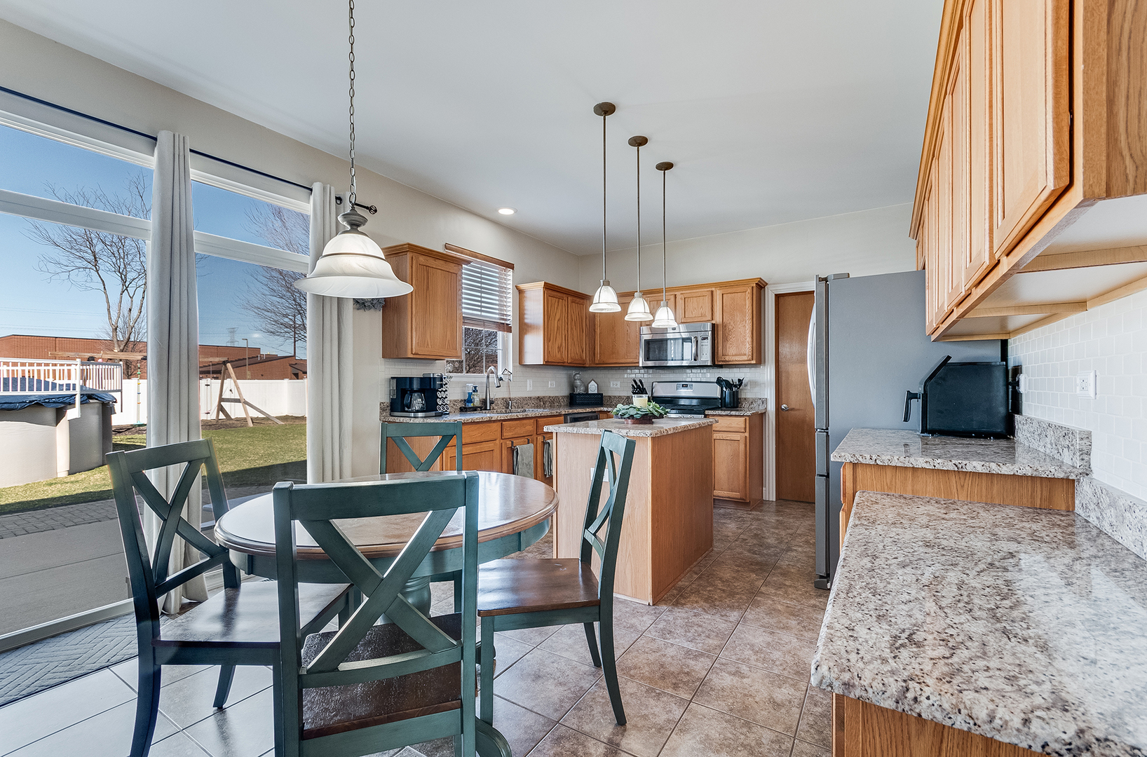 311 Austin Drive, Shorewood, IL 60404