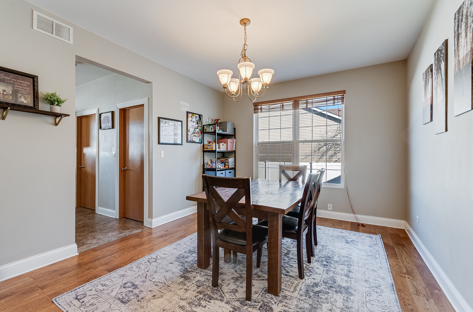 311 Austin Drive, Shorewood, IL 60404