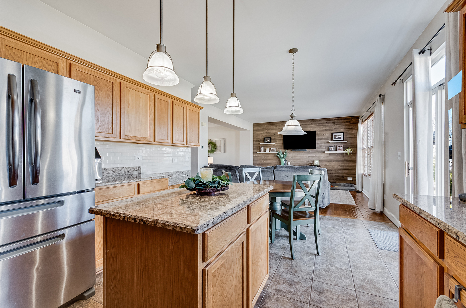 311 Austin Drive, Shorewood, IL 60404