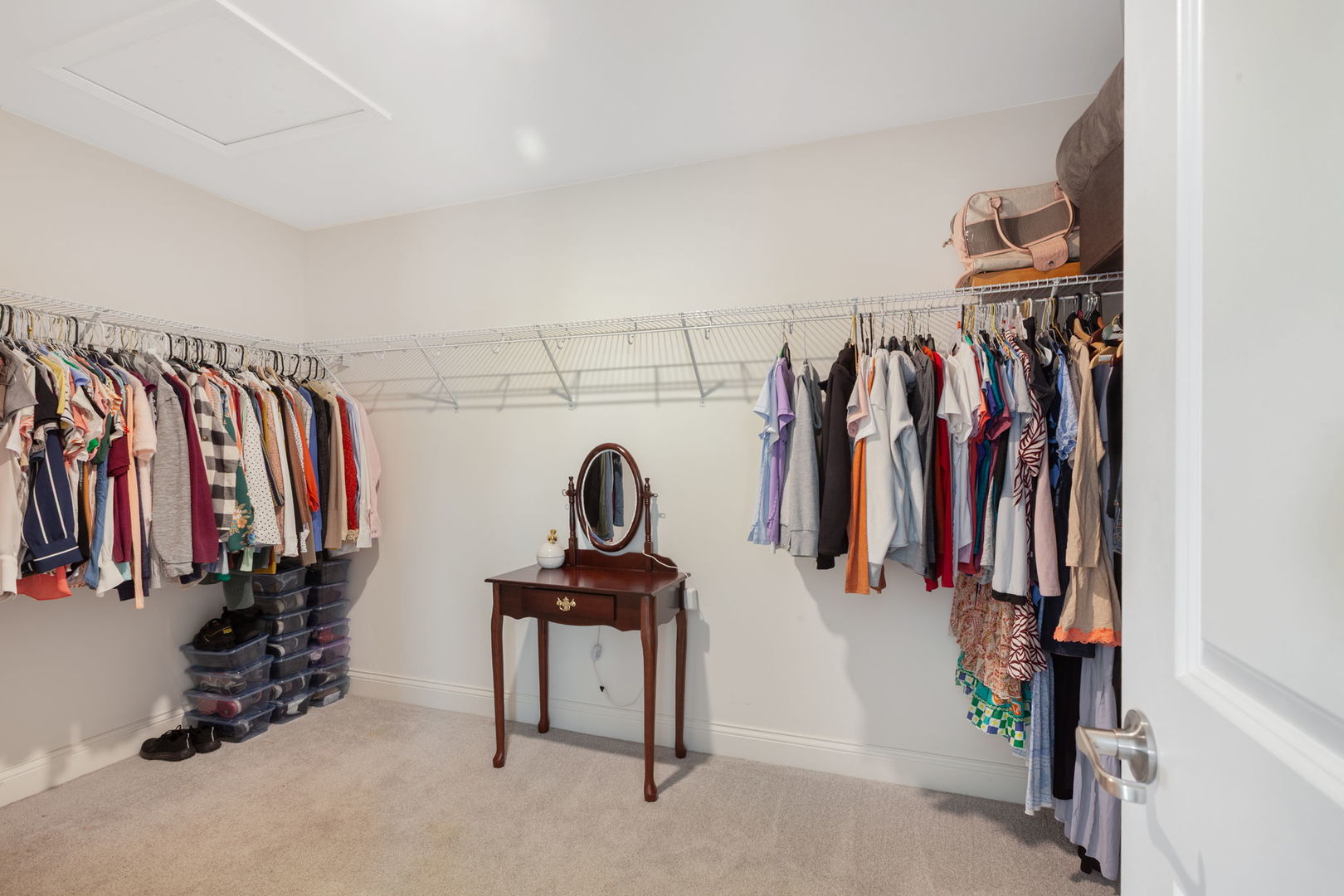 3579 Emerald Road, Elgin, IL 60124